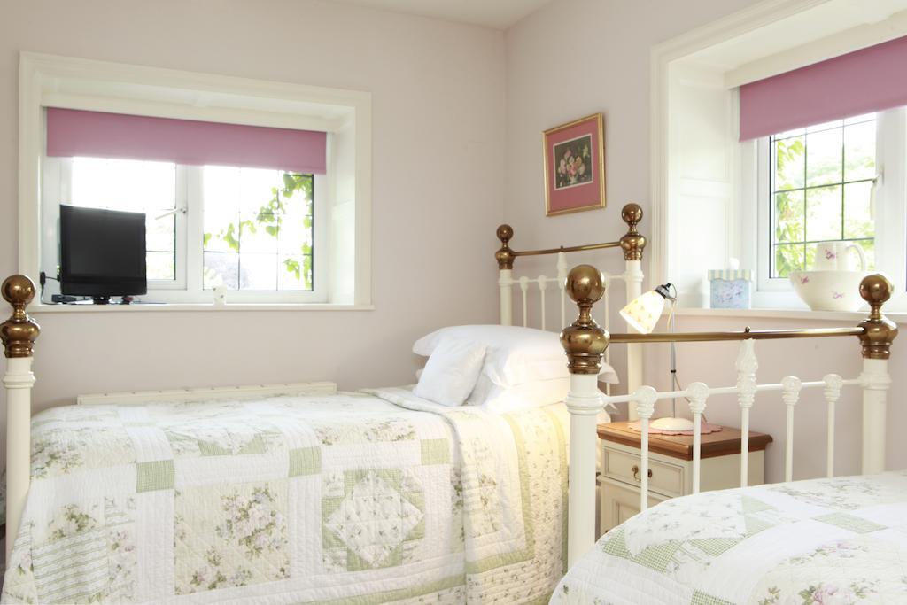 Beechmount Country House Near Sawrey Ruang foto